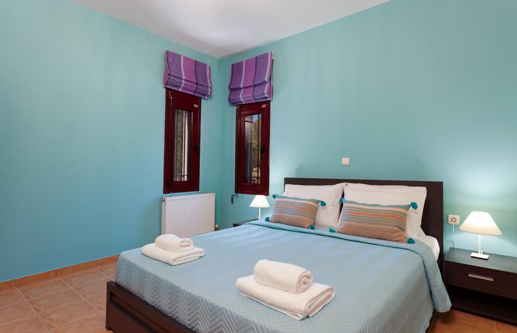 Evalexia Villa - Luxury Villa With Private Pool Near Laganas Perfect For Groups By Villa Mana Gers Kalamaki  Bagian luar foto